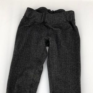 Ivivva grey and black leggings.